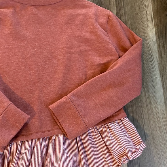 Copper Key Sweater - Picture 4 of 5